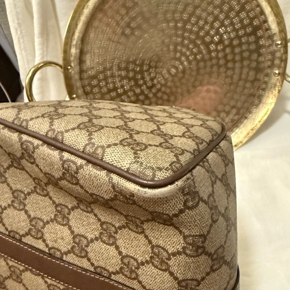 Gucci Brown Satchel with Iconic GG Monogram - Picture 10 of 15